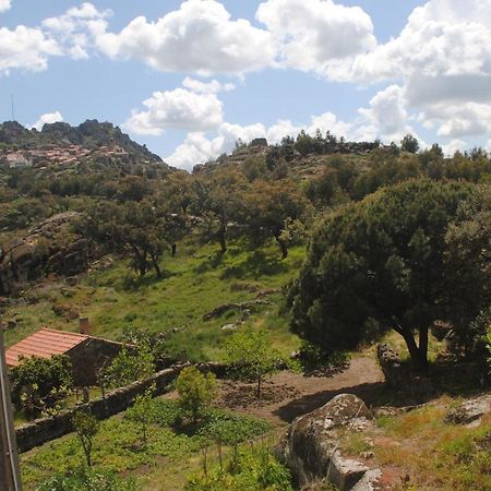 Villa Moradia Familia Escoto Monsanto Esterno foto