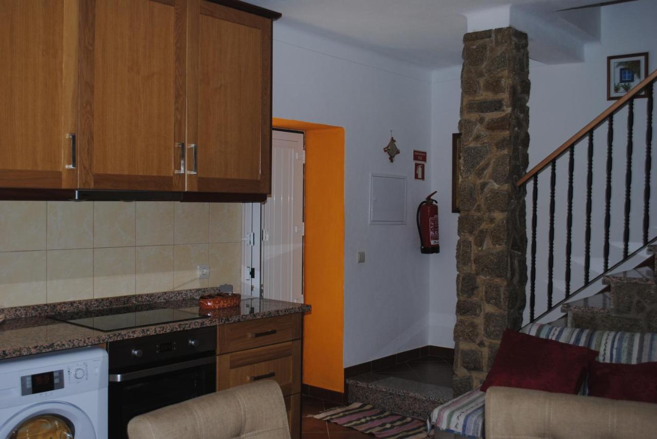 Villa Moradia Familia Escoto Monsanto Esterno foto